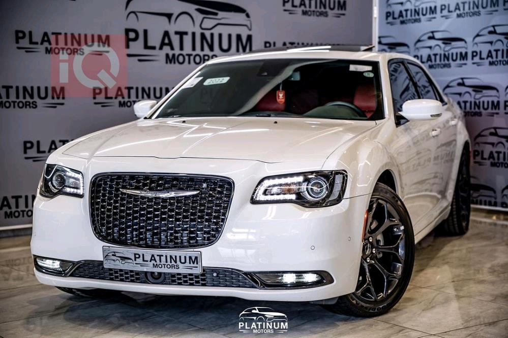 کرایسلەر 300